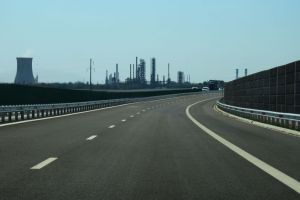 Noi detalii despre bărbatul găsit mort pe autostrada Sibiu – Deva