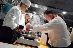 Încep înscrierile pentru etapa de la Sibiu a concursului gastronomic European Young Chef Award
