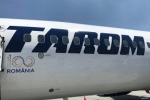 Informaţii INCENDIARE - TAROM are pierderi RECORD pe zi