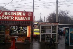 Dispar chioscurile si dughenele din Ploiesti. Ce vrea Primaria sa construiasca in loc