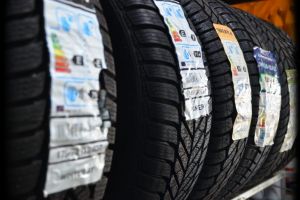 Oferta IONY revine în forţă – PATRU anvelope de iarnă sau mixte la preţ de TREI