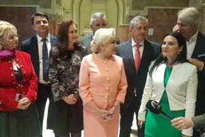 MÂINE: Viorica Dăncilă vine la Alba Iulia. Premierul va participa la Conferinţa Judeţeană a PSD Alba şi la Festivalul Toamna Cugireană de la Cugir