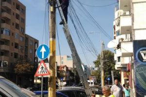 Mai putine cabluri pe bulevardul Mamaia din Constanta (galerie foto) 