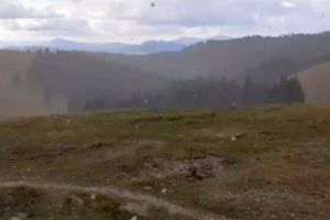 VIDEO. A nins în munţii Rodnei: Primii fulgi de nea şi-au făcut simţită prezenţa încă din septembrie