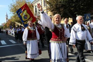 Marea sărbătoare a saşilor, la Bistriţa: Slujbă festivă, paradă şi dansuri în centrul istoric (FOTO-VIDEO)
