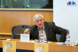 Mircea Diaconu si-a depus candidatura la alegerile prezidentiale