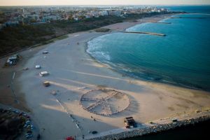 Pacea este posibila: La Constanta, pe plaja Modern, s-a incercat doborarea recordului mondial de participanti