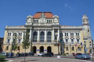Unii cu munca, alţii cu leafa: De ce unii angajaţi ai Primăriei Oradea s-ar muta mâine la Consiliul Judeţean!