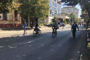 Mai vrem zile FĂRĂ MAŞINI în Piteşti!