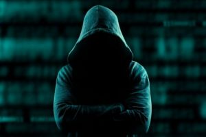 Cele mai noi metode prin care hackerii pot compromite telefoanele inteligente, Android sau iPhone