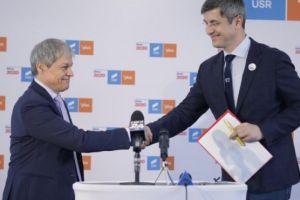 #USR si Plus tremura de frica! CCR a respins contestatiile depuse împotriva Vioricai Dancila!