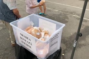 Unde ieşim săptămâna asta: târguri de haine, concerte, „Oradea donează o pâine” şi şezătoare de cusut ii