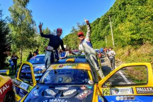 Si-a facut norma cu bolidul Renault Clio V6 Trophy:  Pilotul Emil Ghinea, din Mangalia, un nou titlu de campion al Romaniei la viteza in coasta! (galerie foto)