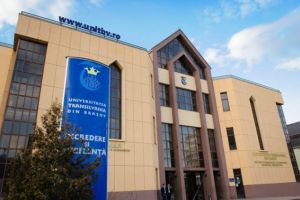 Medicina, cea mai căutată facultate la Universitatea Transilvania. Premieră naţională: un master de medicină tradiţională chineză