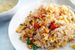 DIETA cu orez. Reîntinereşte organismul şi îl detoxifiază