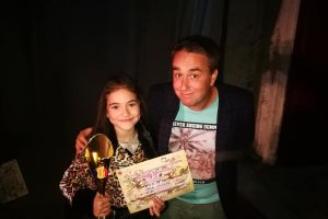 O fetiţă din Botoşani a obţinut trofeul de aur la Festivalul Internaţional ”Constelaţia necunoscută”