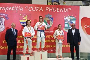 Patru medalii pentru sportivele de la Crişul la turneul de judo de la Dumbrăviţa