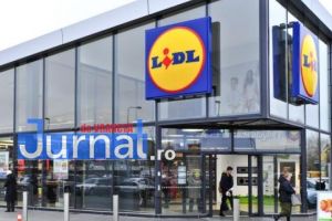 Spargere la magazinul LIDL din Adjud