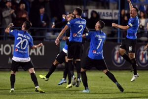 FC Viitorul este neinvinsa pe teren propriu de peste sase luni. Doi jucatori in echipa ideala a etapei a zecea din Liga 1 (galerie foto)