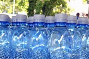 APRIA: Forma actuală a Legii resurselor hidrominerale va închide fabrici, va pagubi administraţiile locale şi va scumpi apa