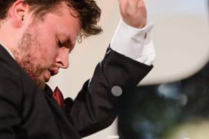 Pianistul Szőcs Botond, în  recital, mâine, la Sfântu Gheorghe