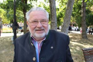 Poveştile saşilor din Bistriţa: Eram săraci. Aveam găuri în bocanci şi iarna ne puneam cartoane pe tălpi