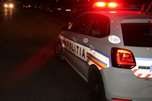 Un sătmărean şi-a abandonat maşina şi a fugit de poliţie. Ce au descoperit agenţii