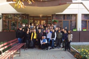 Elevii de la „Andronic Motrescu” au adunat aproape 150 de saci cu gunoaie, în cadrul ...