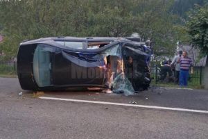 Bărbaţi răniţi într-un violent accident la Suceviţa, produs de un şofer băut