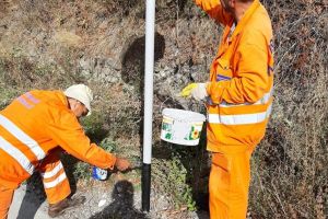 FOTO- Peste 2.5000 de indicatoare sunt înlocuite anual în judeţul Braşov