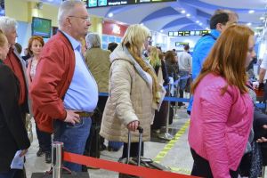 PSD ţine în braţe politrucii de la Aeroport: Mang se opune revocării membrilor Consiliului de Administraţie... ca să nu le plătească despăgubiri