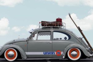 SÂMBĂTĂ: Parada Maşinilor Clasice la Parada Baloanelor de la Câmpul Cetăţii şi în Cetatea Medievală Târgu Mureş