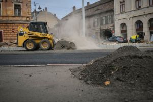 Lucrări de reparaţii pe străzile Petrila şi Rozdeşti
