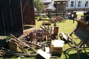 Casa Aioaniţoaie, desfăcută anul trecut cu ajutorul voluntarilor Bucovina Brunch, va fi ...