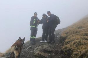 Doi turişti maghiari s-au rătăcit în Munţii Rodnei. Unul dintre ei a fost găsit abia a doua zi (FOTO)