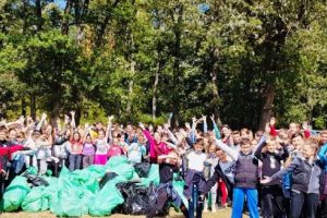 ”Let`s do it, România!”, la Reghin