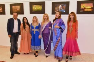 O seară în India: cel mai premiat fotograf indian şi-a expus fotografiile la Filarmonica din Oradea (FOTO)