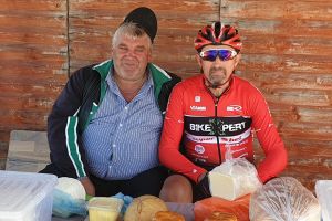 FOTO. TRANSALPINA. Pe bicicletă. La savoir vivre