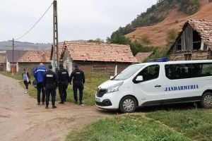 Furturi de energie electrică într-o localitate din Mureş
