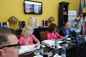 Primăria Botoşani a ajuns la fundul sacului. Flutur: Nu o să aprindem lumina în oraş. Nu vom plăti  facturile la apă, la Termica , că nu avem de unde