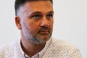 „Este o achiziţie făcută înainte de a fi aprobată legal, care apoi s-a dorit să fie acoperită, muşamalizată!”