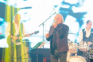 Mihai Constantinescu NU a murit! Ce spun reprezentanţii spitalului unde se află internat