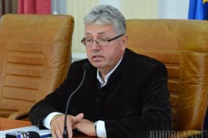 Lovitură de teatru: Concursul pentru şefia Aeroportului a fost anulat, iar Pásztor vrea ca următorul să fie organizat de „o comisie” în care să includă şi Primăria