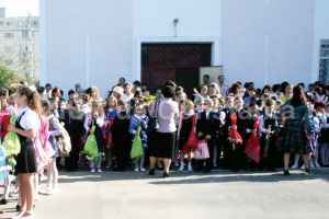 25% din salariul de baza, timp de cinci ani: 117 profesori din Constanta vor primi gradatii de merit. Cine sunt acestia (document)