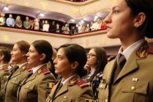 FOTO: Peste 2.600 de ”boboci”, la UMFST “George Emil Palade” Târgu-Mureş