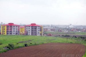 Justiţie după… soare: Ţeparul care a furat 3 milioane de euro cu Cartierul Soarelui din Oradea scapă basma curată