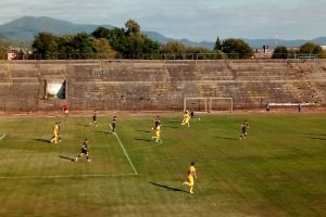 Fotbal – Liga a III-a: CS Minaur pierde meciul cu Luceafarul si se indeparteaza de podium