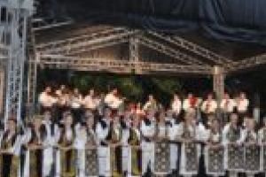 Virtuozii Banatului îşi deschid sufletul în faţa vârstnicilor