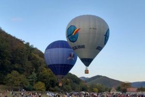 Baloane din cinci ţări, la Parada Baloanelor cu Aer Cald