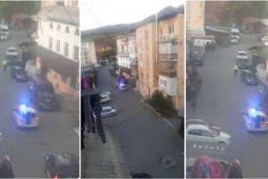FOTO ȘTIREA TA. ACCIDENT la Abrud: Un copil a fost transportat la spital, după ce a fost lovit de o maşină, pe o alee, între blocuri